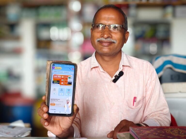 स्मार्ट मीटर और ‘मोर बिजली’ ऐप से बदली ग्रामीणों की बिजली प्रबंधन की तस्वीर