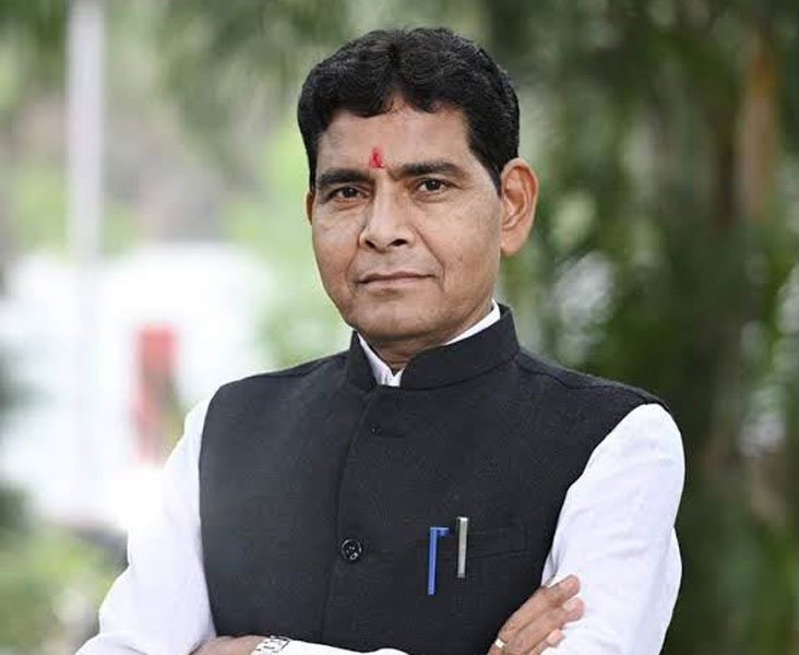छात्रहित में लिया गया फैसला : मंत्री टंक राम वर्मा