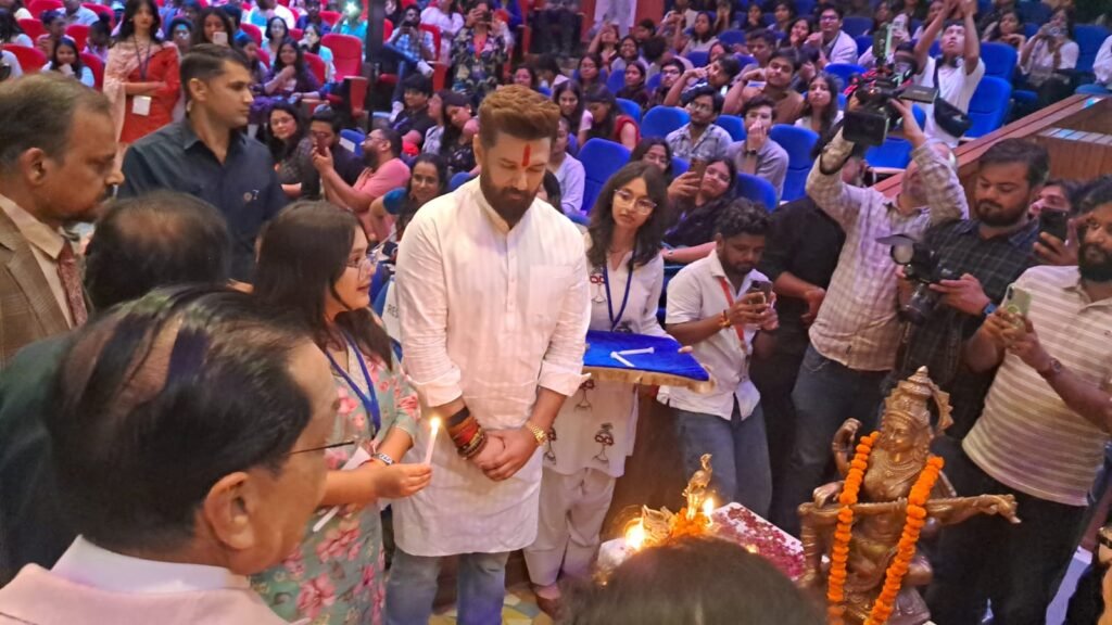 केंद्रीय मंत्री चिराग पासवान ने युवाओं को दिया सफलता का मंत्र, बोले- नौकरी नहीं, एक विचार के पीछे भागें
