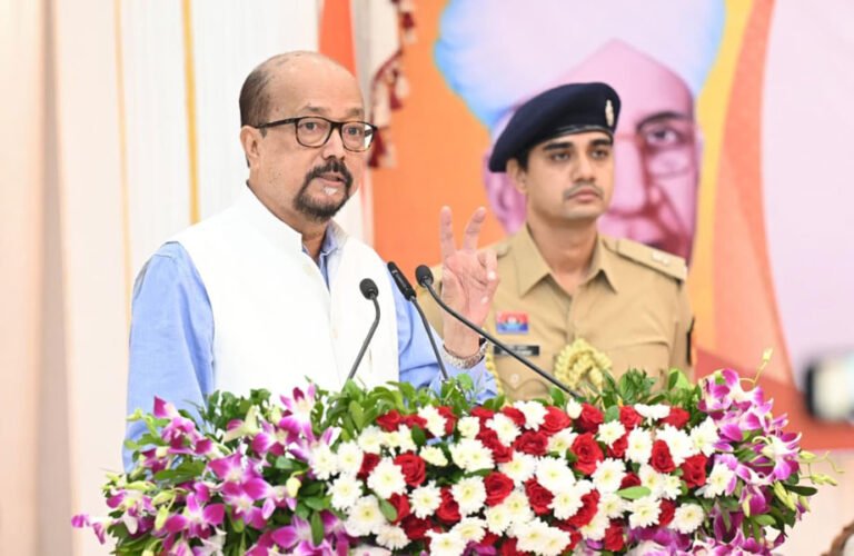 AI के युग में शिक्षक बनें विद्यार्थियों के मार्गदर्शक, तकनीक के विवेकपूर्ण उपयोग की दें सीख : राज्यपाल डेका