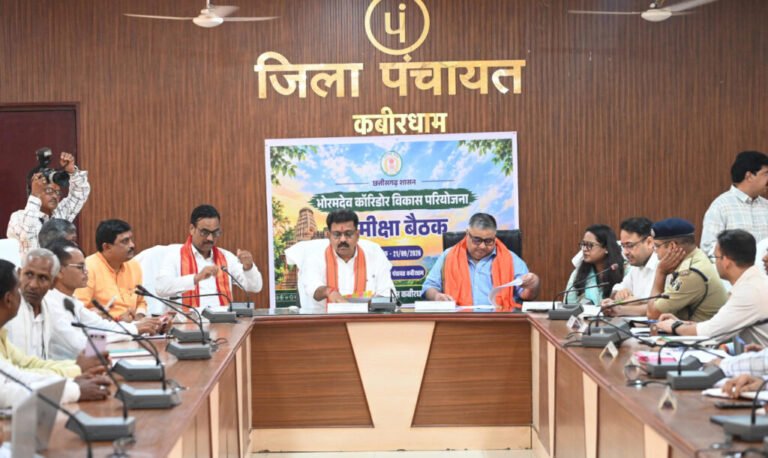 भोरमदेव कॉरिडोर के निर्माण में तेजी लाने उप मुख्यमंत्री एवं पर्यटन मंत्री के कड़े निर्देश