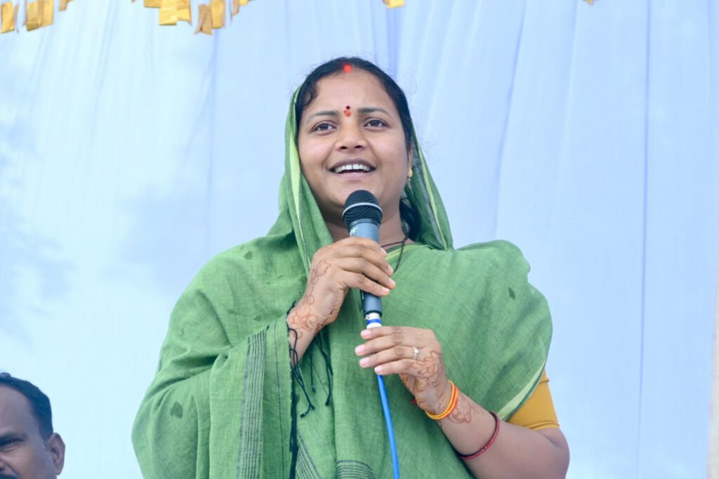 भैयाथान क्षेत्र में 34 करोड़ से अधिक के सड़क विकास कार्यों की मंत्री लक्ष्मी राजवाड़े ने दी सौगात