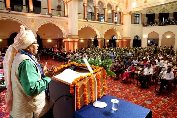 दीक्षांत शपथ का करें आजीवन पालन : राज्यपाल पटेल