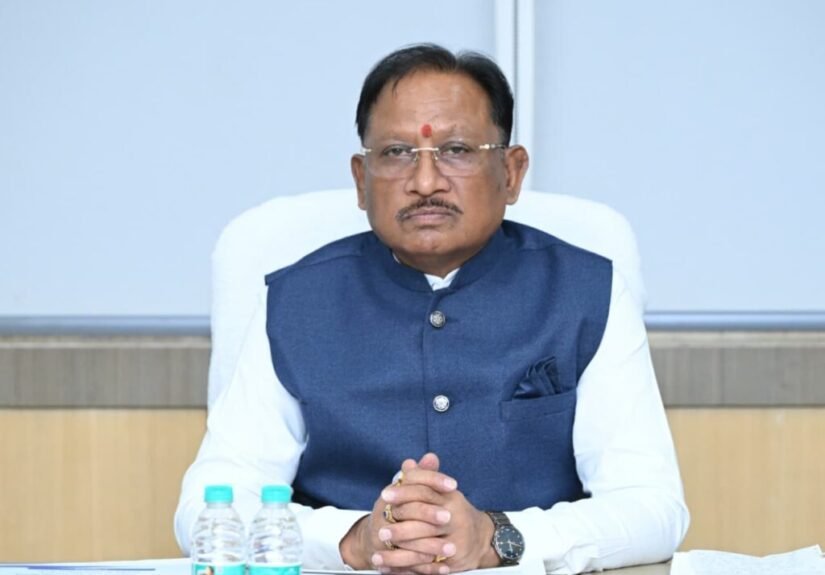 मुख्यमंत्री ने बीजापुर के एकलव्य आवासीय विद्यालय में छात्राओं से दुर्व्यवहार की शिकायत पर लिया संज्ञान: बीजापुर कलेक्टर को दिए कार्रवाई करने के निर्देश