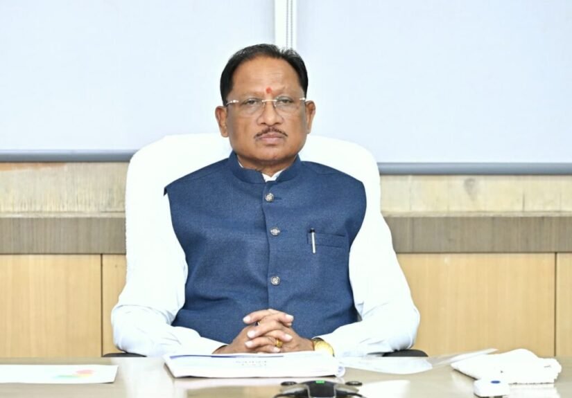 सड़क दुर्घटनाओं को न्यूनतम करने मिशन मोड में करें काम : मुख्यमंत्री  विष्णु देव साय