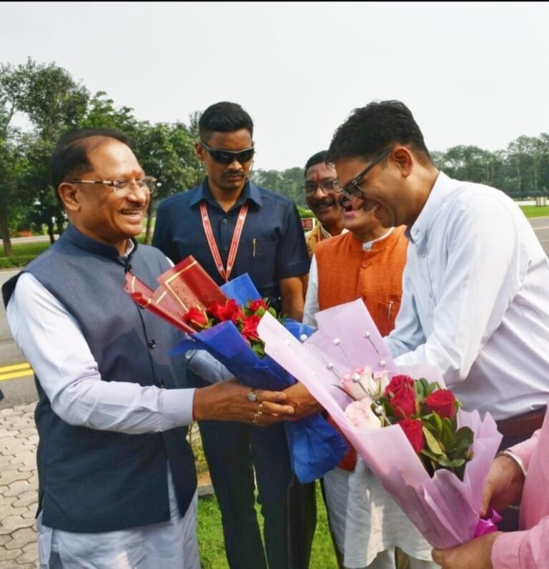रायगढ़ पहुंचने पर मुख्यमंत्री विष्णुदेव साय का हुआ भव्य स्वागत