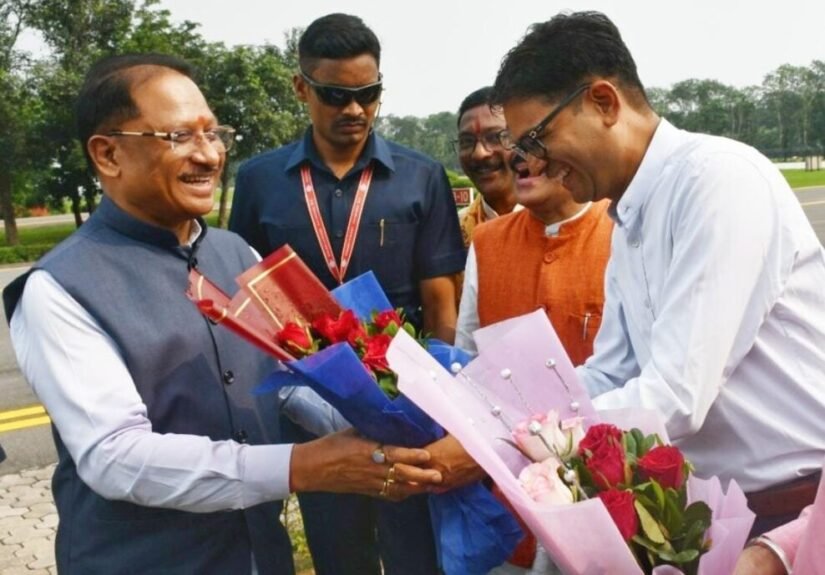 रायगढ़ पहुंचने पर मुख्यमंत्री विष्णुदेव साय का हुआ भव्य स्वागत