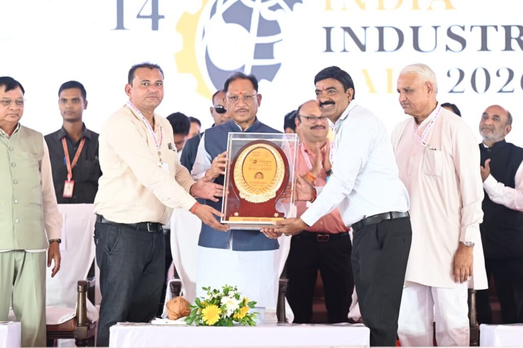 भविष्य के उद्योगों का नया केंद्र बनने की ओर अग्रसर छत्तीसगढ़: मुख्यमंत्री  साय