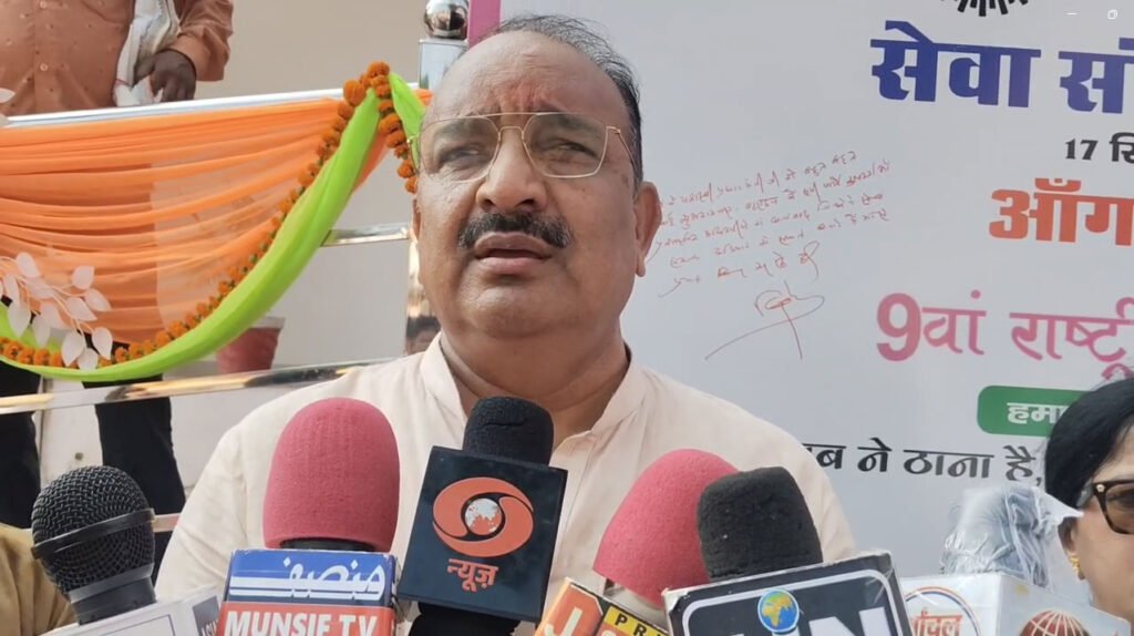 यूपीः बहराइच में सेवा संकल्प अभियान और पोषण माह कार्यक्रम का प्रभारी मंत्री दिनेश प्रताप सिंह ने किया शुभारंभ