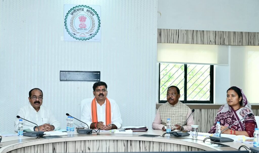 उप मुख्यमंत्री विजय शर्मा की अध्यक्षता में राजनीतिक प्रकरण वापसी समिति की हुई अहम बैठक