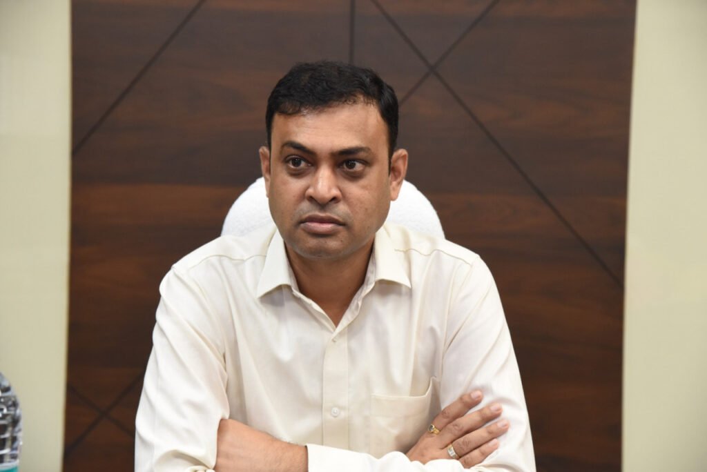 आशीष टिकरिया ने जनसंपर्क संचालक का पदभार संभाला
