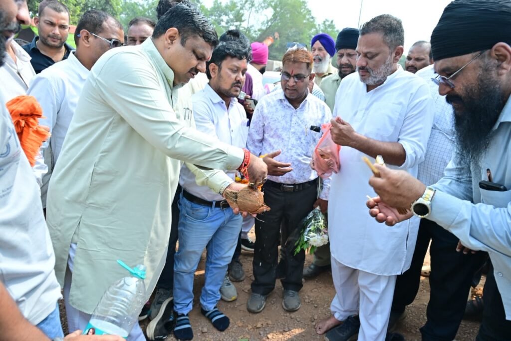 दुर्ग के ट्रांसपोर्ट नगर में 105.85 लाख रुपए की लागत से बनेगी सीसी रोड