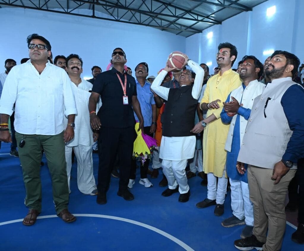 मुख्यमंत्री साय के नेतृत्व में जशपुर में खेल अधोसंरचना का विस्तार, खिलाड़ियों को मिल रही आधुनिक सुविधाएं