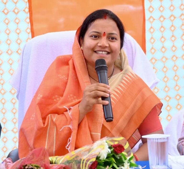 मंत्री लक्ष्मी राजवाड़े के प्रयासों से छह परियोजना-सह-संसाधन केंद्रों के भवनों को मंजूरी