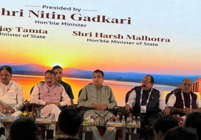 उप मुख्यमंत्री अरुण साव सड़क एवं राष्ट्रीय राजमार्ग पर राष्ट्रीय चिंतन शिविर में हुए शामिल