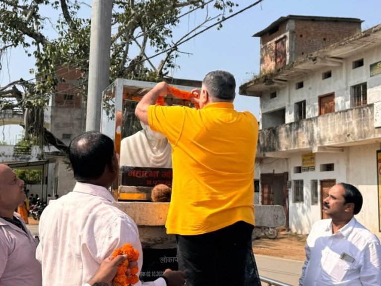 पर्यटन एवं संस्कृति मंत्री राजेश अग्रवाल ने श्रमदान कर दिया स्वच्छता और सेवा का संदेश