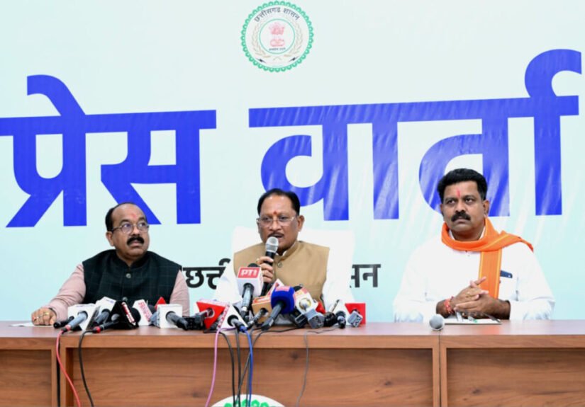 मुख्यमंत्री साय और उप मुख्यमंत्री अरुण साव ने कैबिनेट की बैठक में लिए गए निर्णयों की जानकारी दी