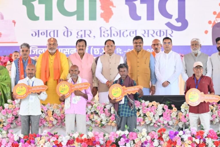 मातृशक्ति के सम्मान और स्वावलंबन का मजबूत आधार बनी महतारी वंदन योजना: मुख्यमंत्री साय