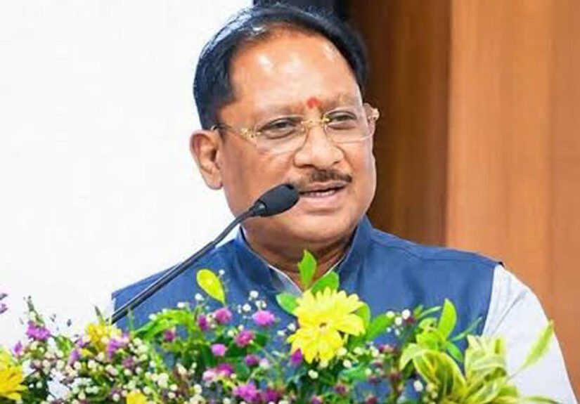 मुख्यमंत्री साय के नेतृत्व में डिजिटल प्रशासन की मजबूत पहल 38 विभागों की 939 सेवाएं एक मंच पर