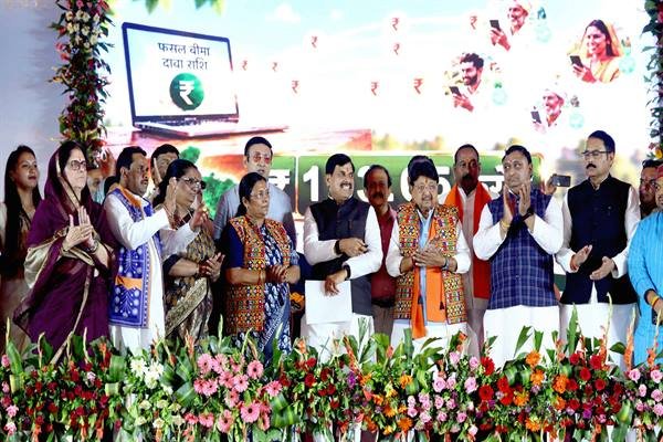 मुख्यमंत्री डॉ. यादव ने धार में 2387.60 करोड़ रूपये लागत की नर्मदा-झाबुआ-पेटलावद-थांदला-सरदारपुर माइक्रो उद्वहन सिंचाई परियोजना का लोकार्पण